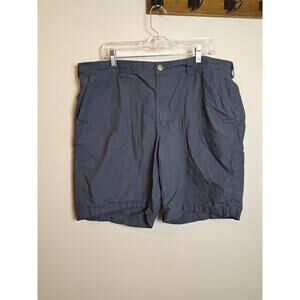 Columbia Men's Dark Blue Shorts Size 40 x 10 Chino